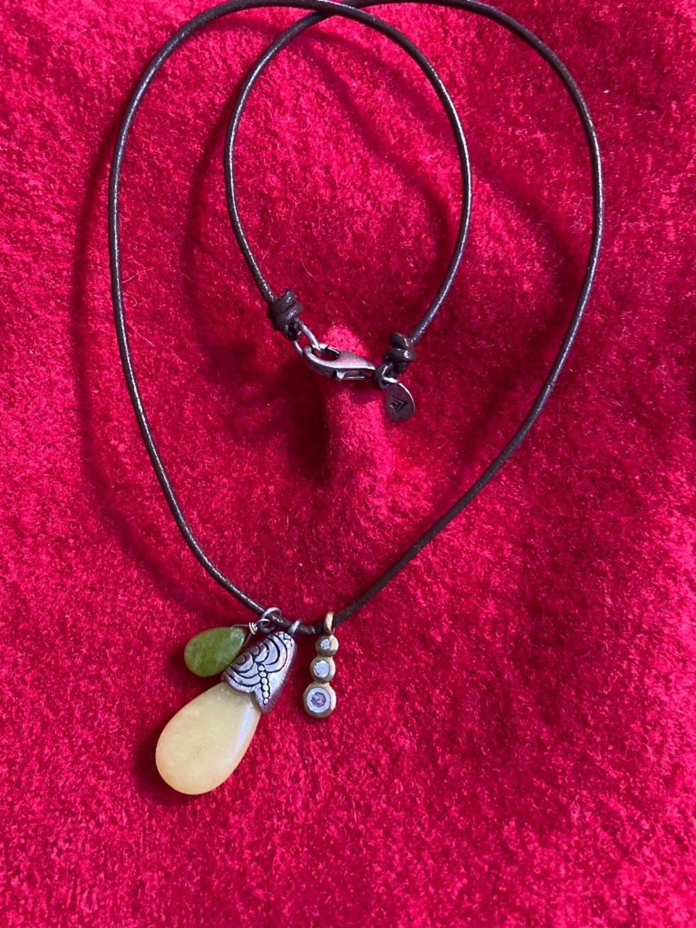 Silpada Sterling Silver Leather Lemon/lime Quartzite Necklace